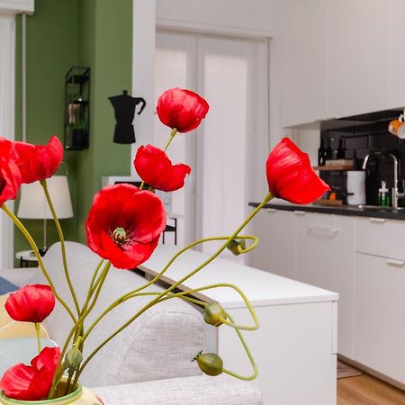 Vivimi Home Fiordalisi Stile & Comfort Vicino Metro Милано Екстериор снимка