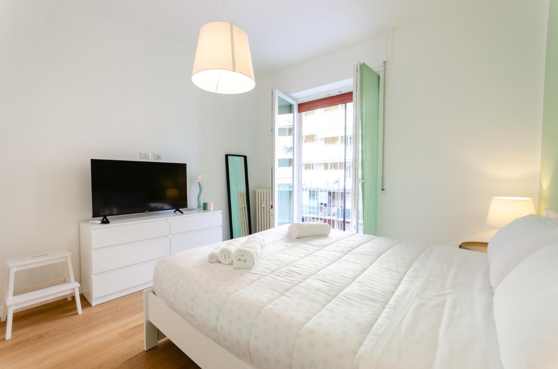 Vivimi Home Fiordalisi Stile & Comfort Vicino Metro Милано Екстериор снимка