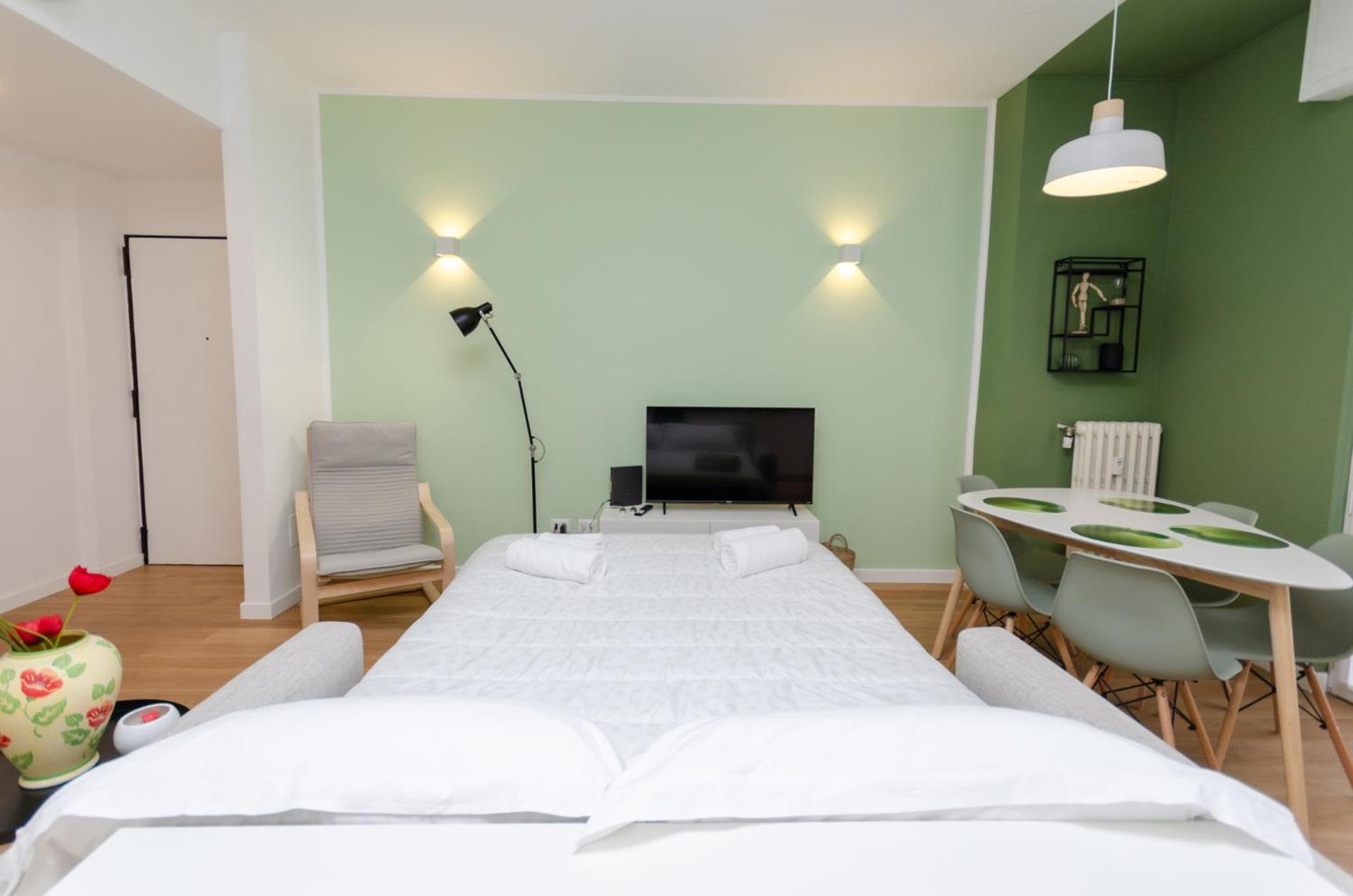 Vivimi Home Fiordalisi Stile & Comfort Vicino Metro Милано Екстериор снимка