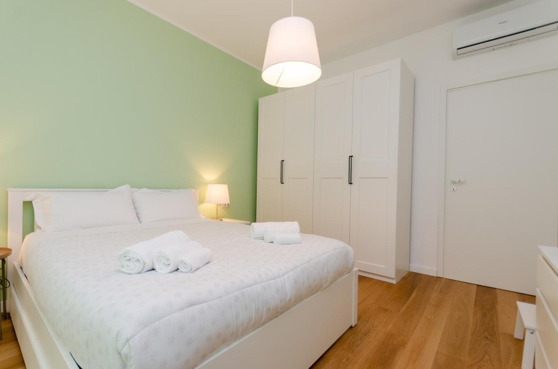 Vivimi Home Fiordalisi Stile & Comfort Vicino Metro Милано Екстериор снимка